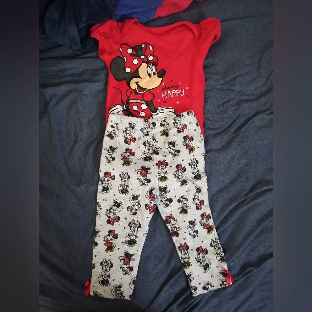 Minnie Mouse Outfit